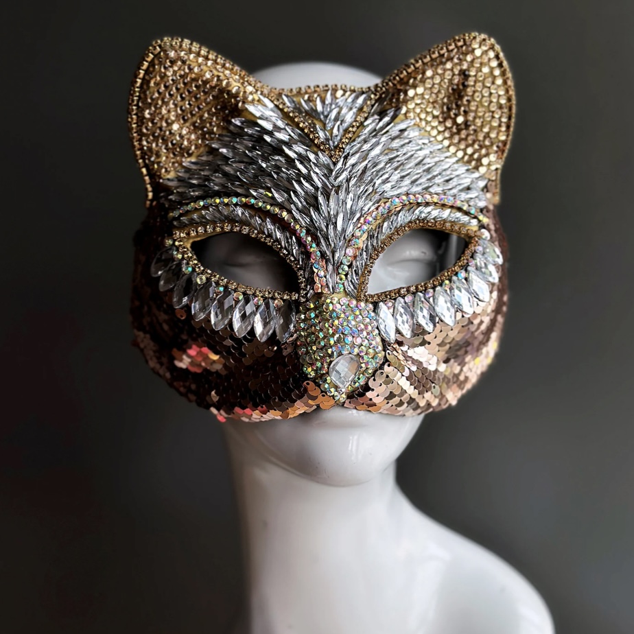 Mannequin with shiny cat mask on face